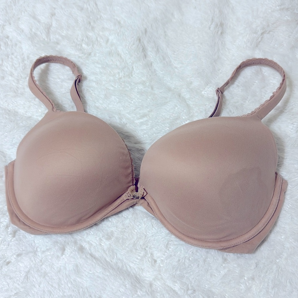 34DD VS push up BRA in beige